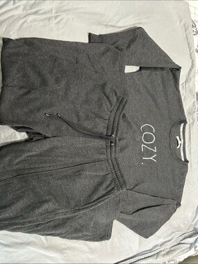 Rae Dunn Charcoal Heather Sweatshirt - L/G